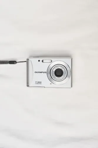 Olympus T-100 12mp (câmera digital - digicam)