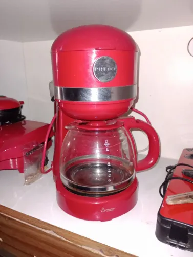 Cafeteira vermelha