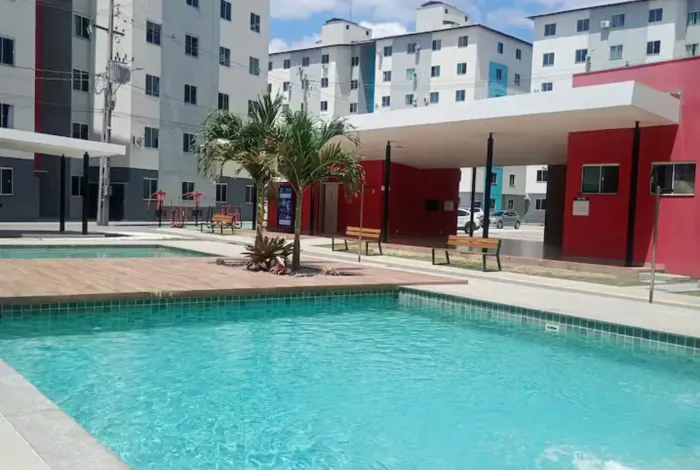 * Vendo excelente Apto com 2/4 Cond. Ananin