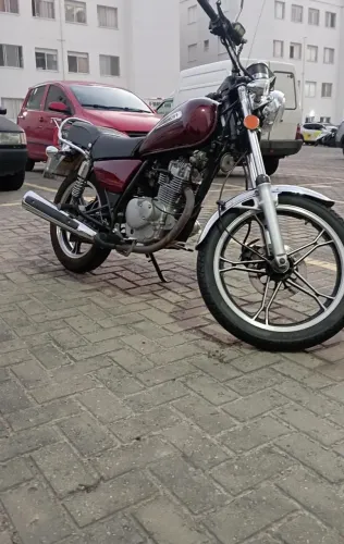 Vendo Suzuki