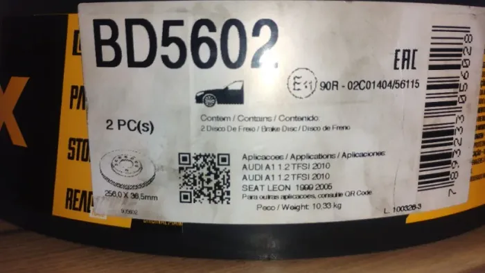 Disco de freio novo compatível com gol, Fox 1.0, 1.6. medida do disco 256,0 x 36,5mm