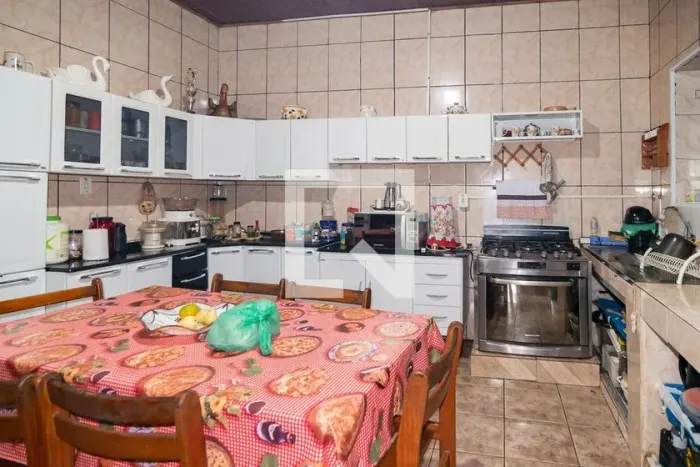 Casa à Venda - Bela Vista, 2 Quartos, 77 m2