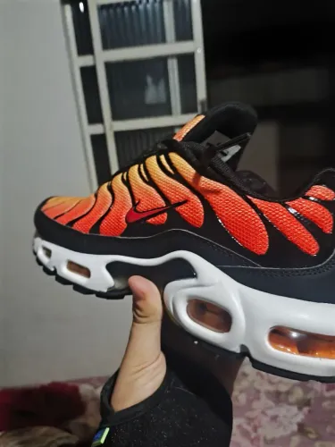 Air Max TN Sunset tamanho 39BR