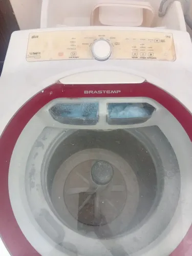 Maquina de lavar roupa