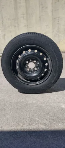 Pneus e roda aro 13