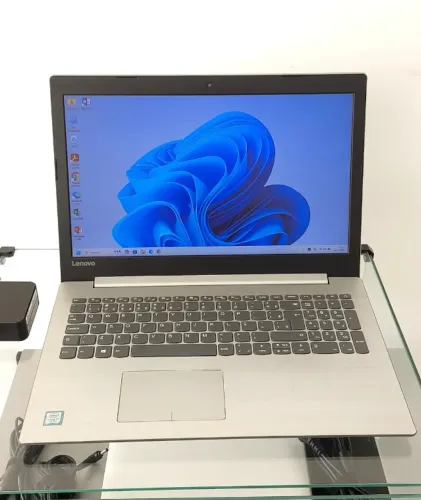 Lenovo IdeaPad 320 Notebook i7 7ª Geração 8GB RAM SSD 240GB 940MX Full HD 15,6"