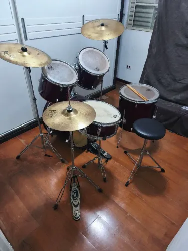 Bateria acústica