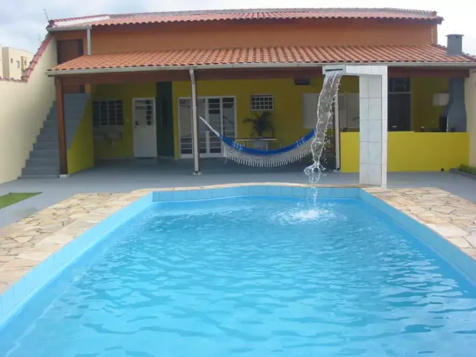 CASA A VENDA NA CHACARÁ SELLES - 841
