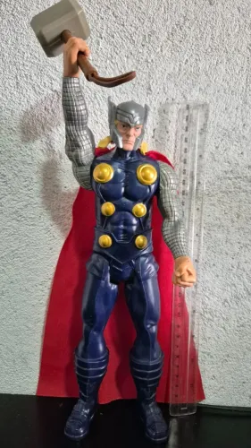 Action Figure Thor Vingadores Marvel 30cm - Colecionável