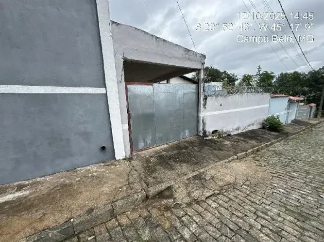 Oportunidade Única em CAMPO BELO - MG | Tipo: Casa | Negociação: Venda Direta Online | Sit