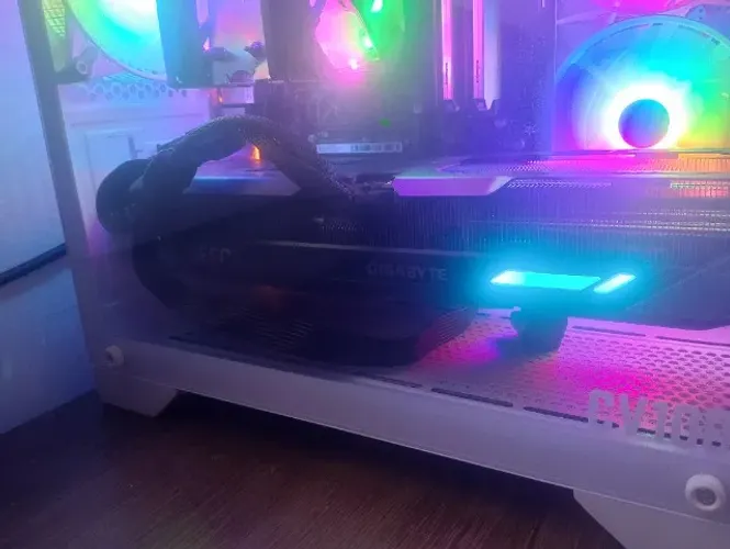 Placa video RTX 5070