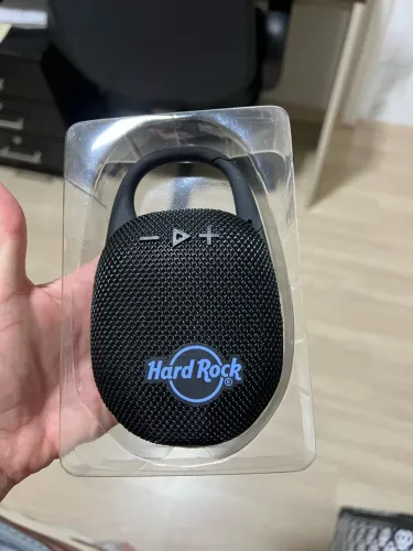 Caixinha de som via Bluetooth
