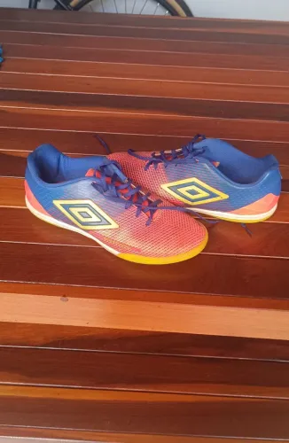 Chuteira Futsal Umbro Speed Sonic - Adulto