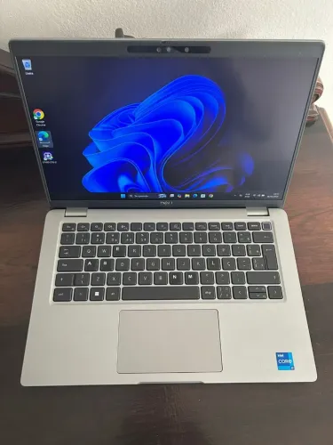 Notebook Corporativo Dell i7 13 Geração SSD M2 512GB Com Garantia. Excelente desempenho