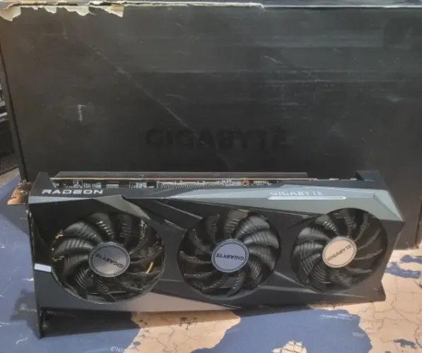 RX 6700 XT Gigabyte