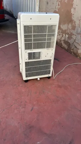 Vende se ar condicionado portátil