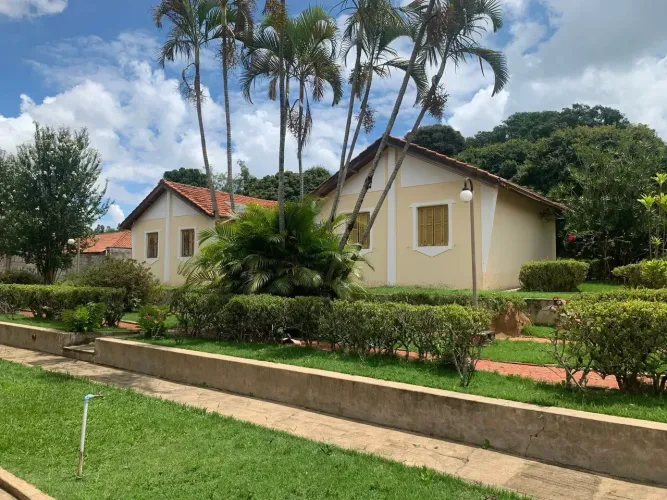 Linda vila de casas a venda em Serra Negra