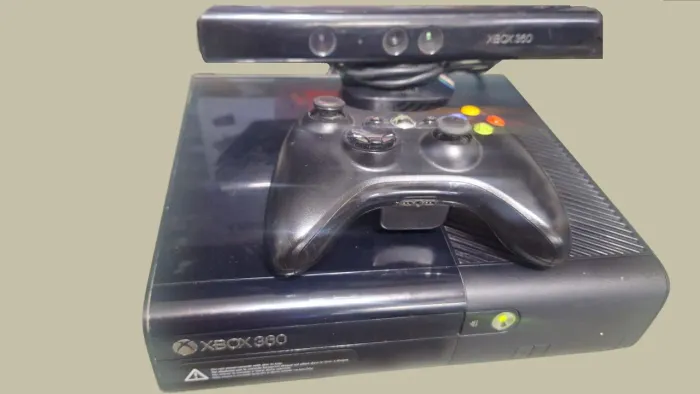Xbox 360 super slim