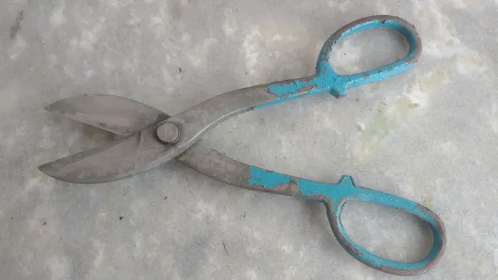 Tesoura funileiro para chapa modelo americano 10 polegadas