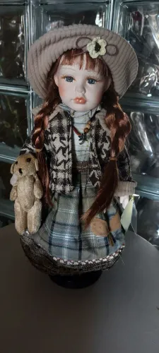 Bonecas em Porcelana 