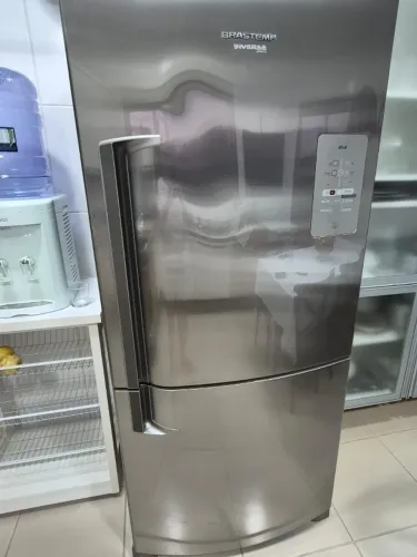 Geladeira Brastemp Ative! Inverse Maxi BRE80AR