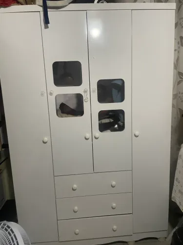 Guarda roupa infantil