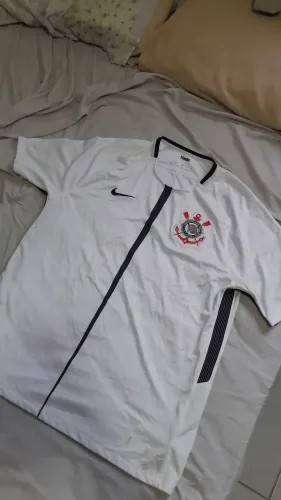 Camisa do corinthians 250$ leio o anúncio