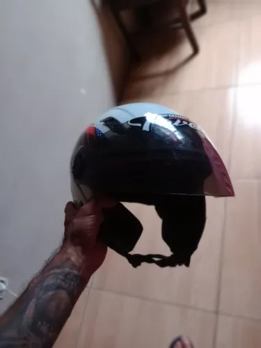 Vendo capacete new liberty