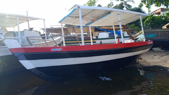 Vendo esse lindo barco