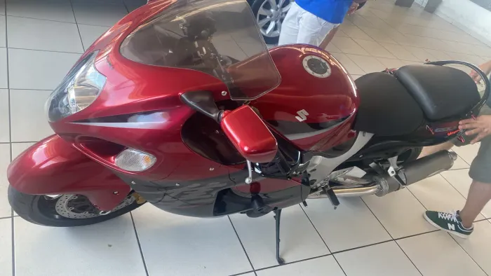 Vendo ou troco moto Hayabusa toda original só pegar e andar