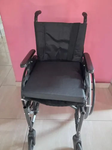 2 CADEIRAS DE DODAS