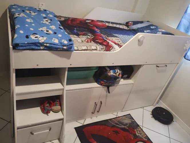 Cama multifuncional