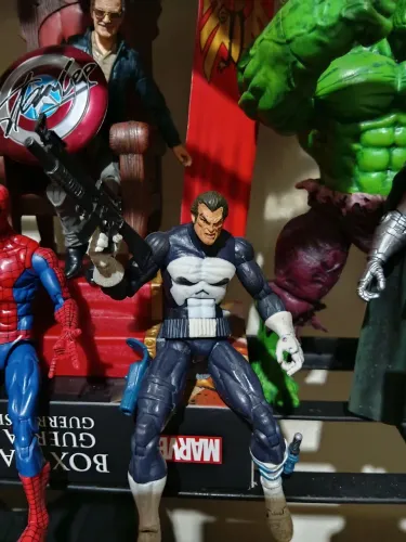 Justiceiro   boneco toybiz