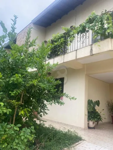 Sobrado com 4 dormitórios à venda, 264 m² por R$ 1.200.000 - Portal de Versalhes 2 - Londr