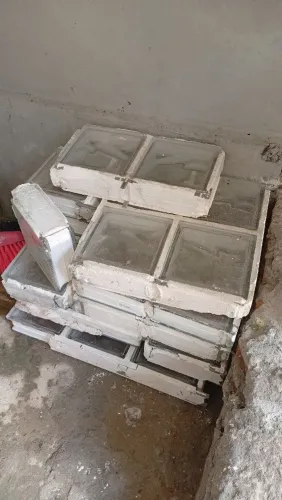 Vende-se 28 unidades