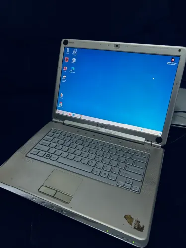 Notebook Sony Vaio Intel Core i5 2450M 2ª Geração 8GB de RAM HD 640 GB LED 14" 