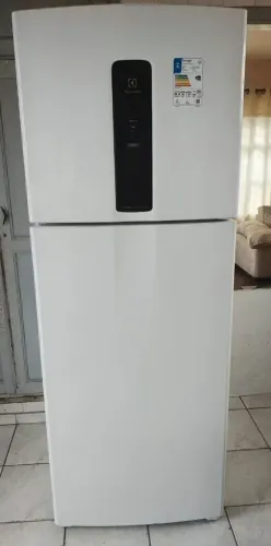 Gelad. Electrolux frost free fabrica 2025 semi nova $ 1.799