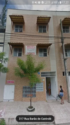 Apto no Montese - 1 quarto R$ 500,00