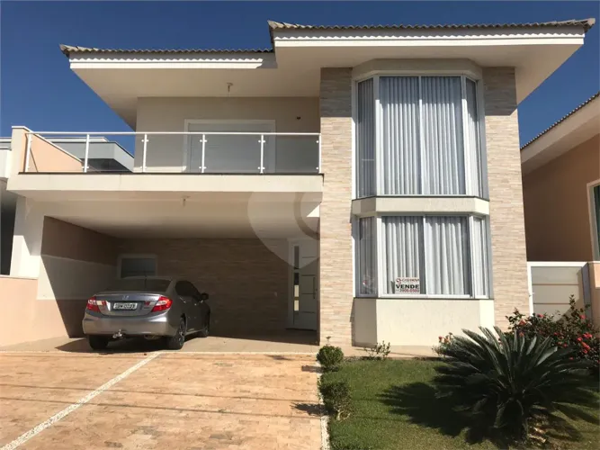 Condomínio Vila Verona -Sobrado com 4 suítes sendo 1 Master