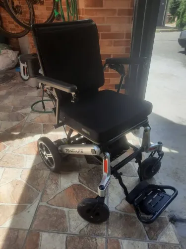 Cadeira de rodas motorizada Power Lite dobravel