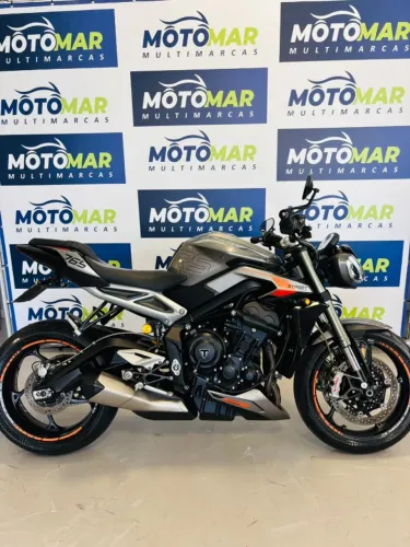 Triumph Street Triple 765 RS 2023