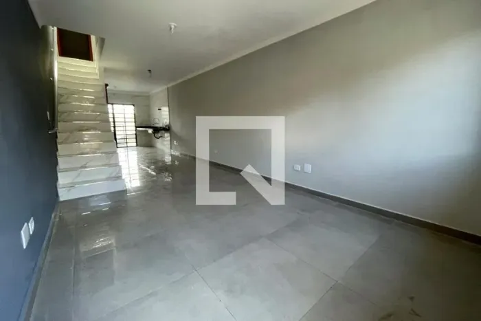 Casa à Venda - Vila Diva, 2 Quartos, 134 m2