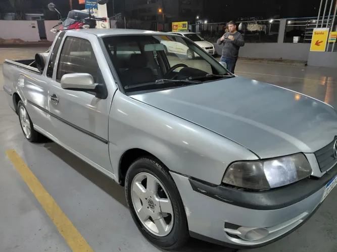 Saveiro 2001 2.0 completa 27 mil