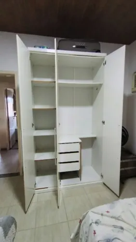 Guarda-roupa 3 portas