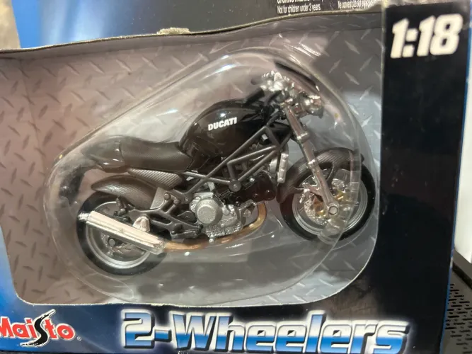 Ducati monster moto miniatura edição exclusiva raridade colecionador