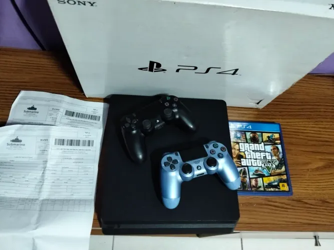 Vendo PS4 slim1tera de memória zero com nota