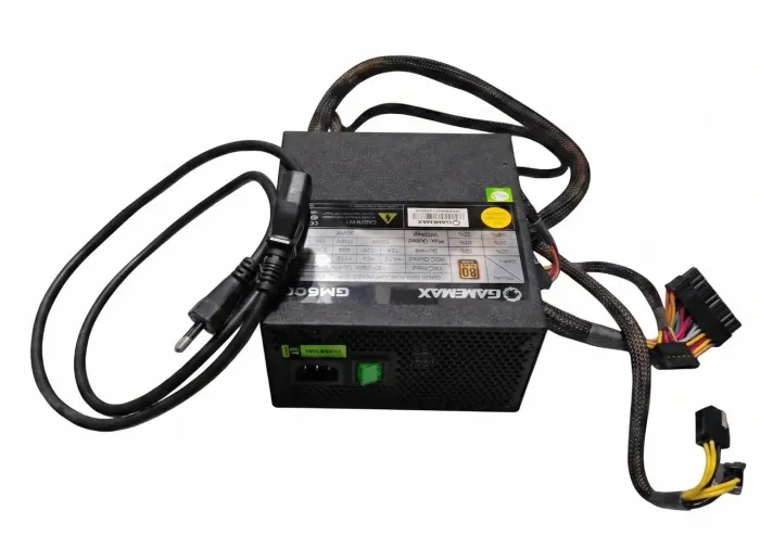 Fonte Gamemax GM600 600W 80 Plus Bronze Semi-Modular (Leia Descrição)