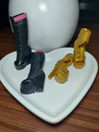 Sapato Howleen Wolf e Clawdeen Wolf