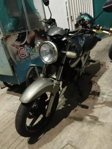 Vendo cbx twister 2008 250c aceito cartão