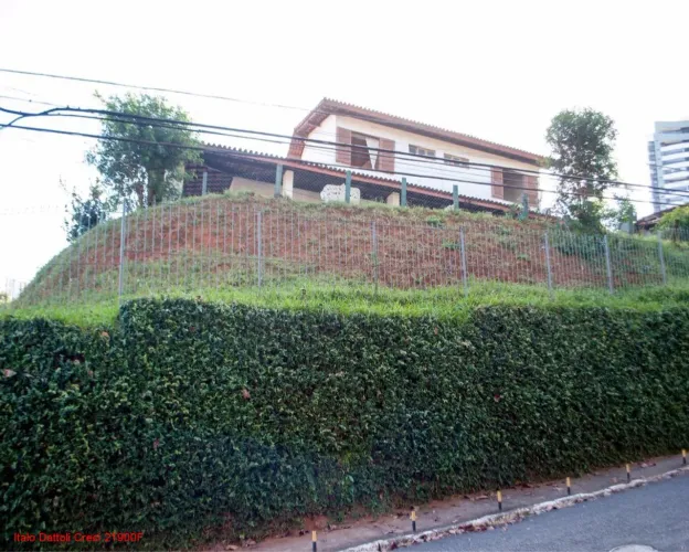 Excelente casa duplex, 4/4 sendo 2 suítes, Rio Vermelho, Salvador, BA.